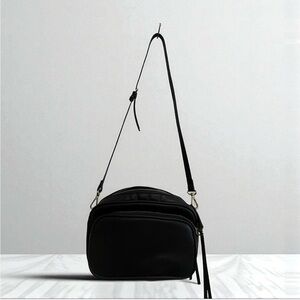 Chic Black Crossbody Bag